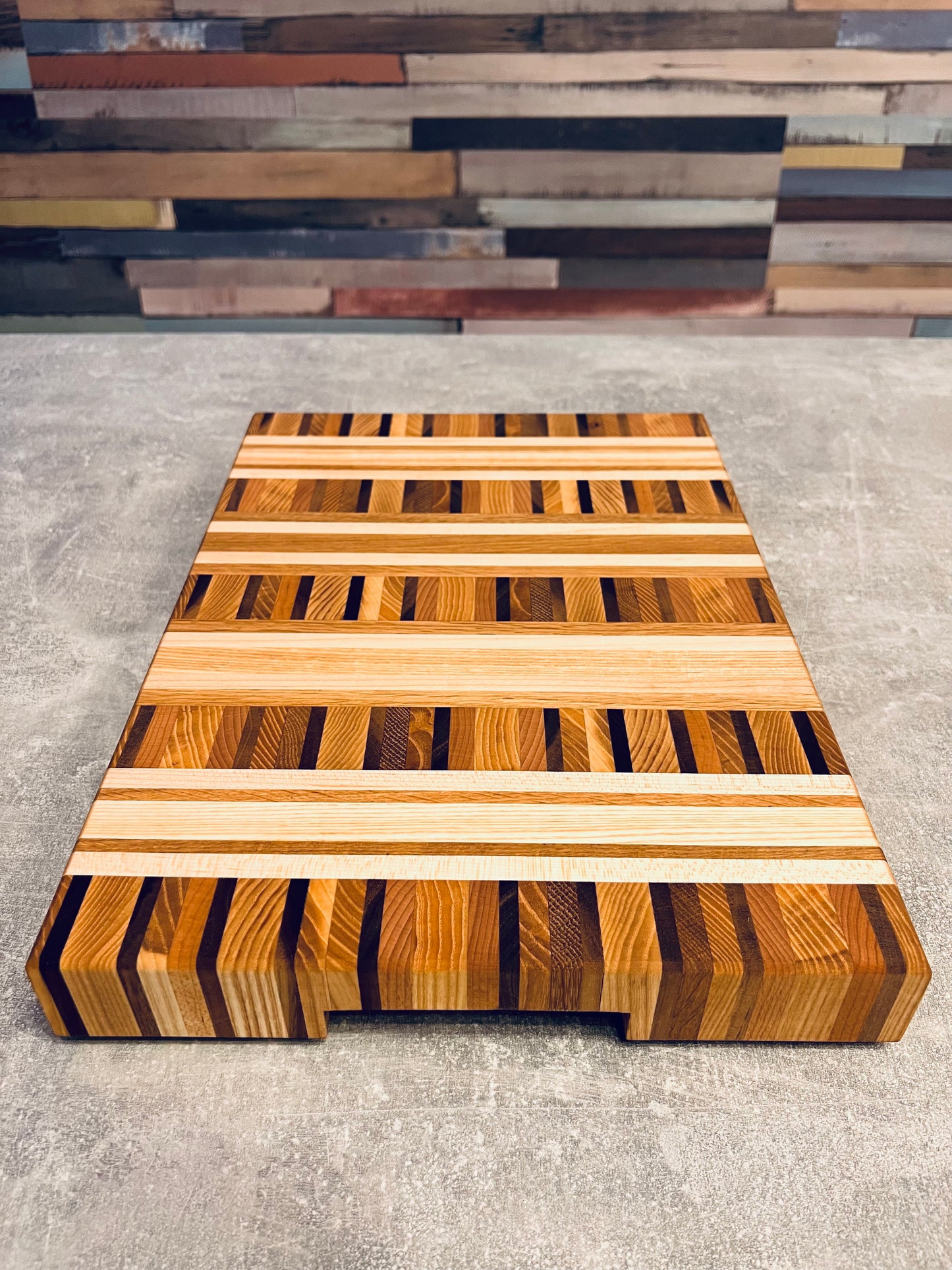 40 x 29 x 5 cm - End Grain Chopping Board