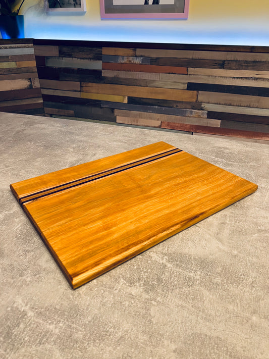 46 x 33 x 2.5 cm - Solid Wood Chopping Board