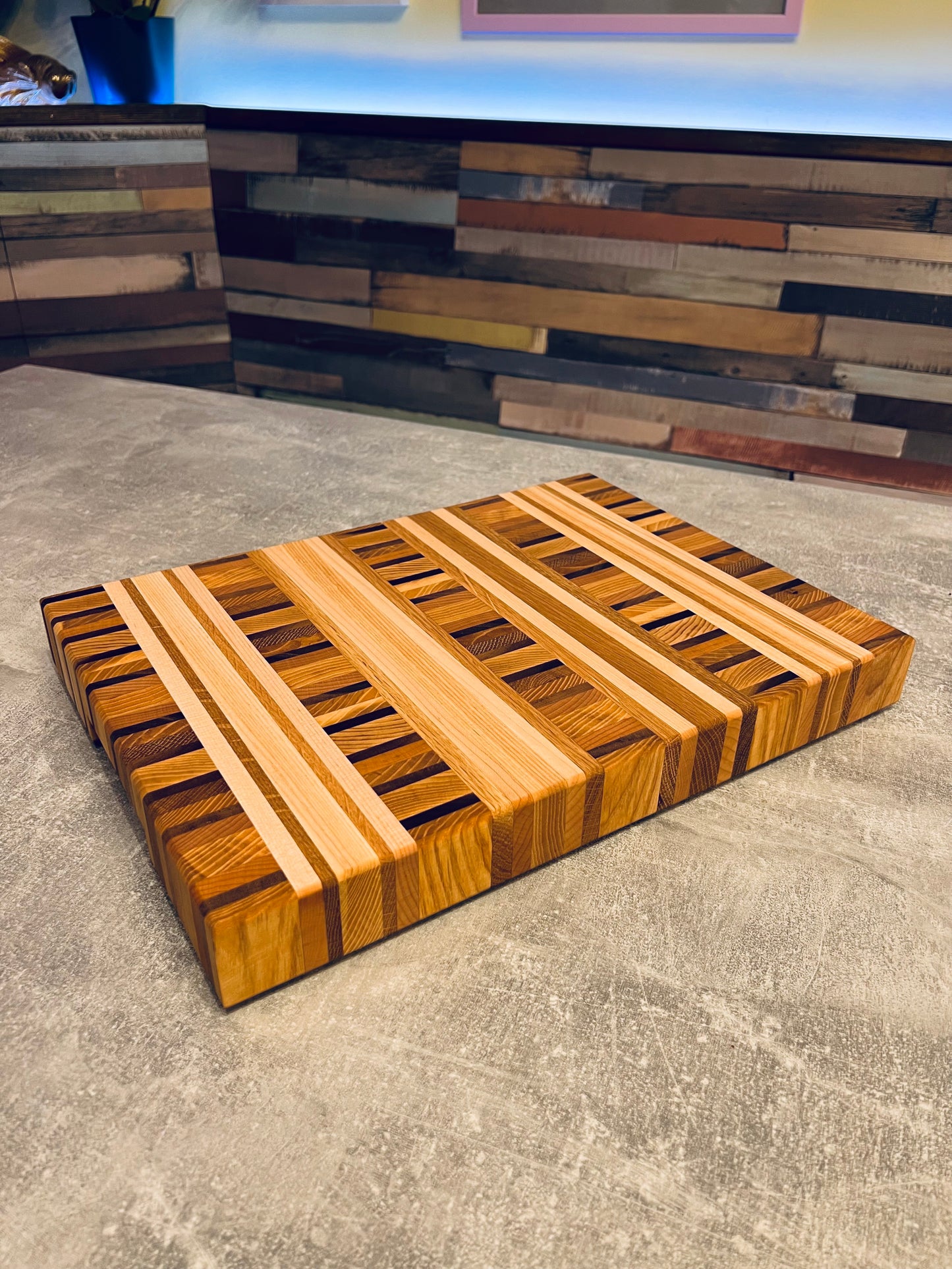 40 x 29 x 5 cm - End Grain Chopping Board