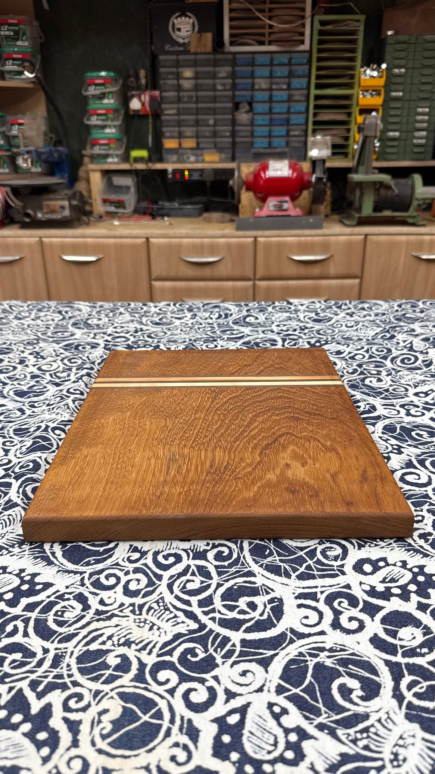 38 x 30 x 2.5 cm - Solid Wood Chopping Board