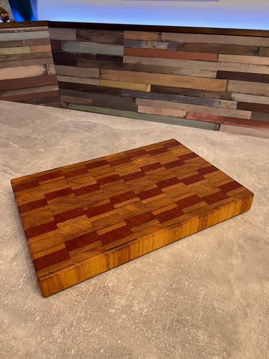 42 x 28 x5 cm - End Grain Chopping Board